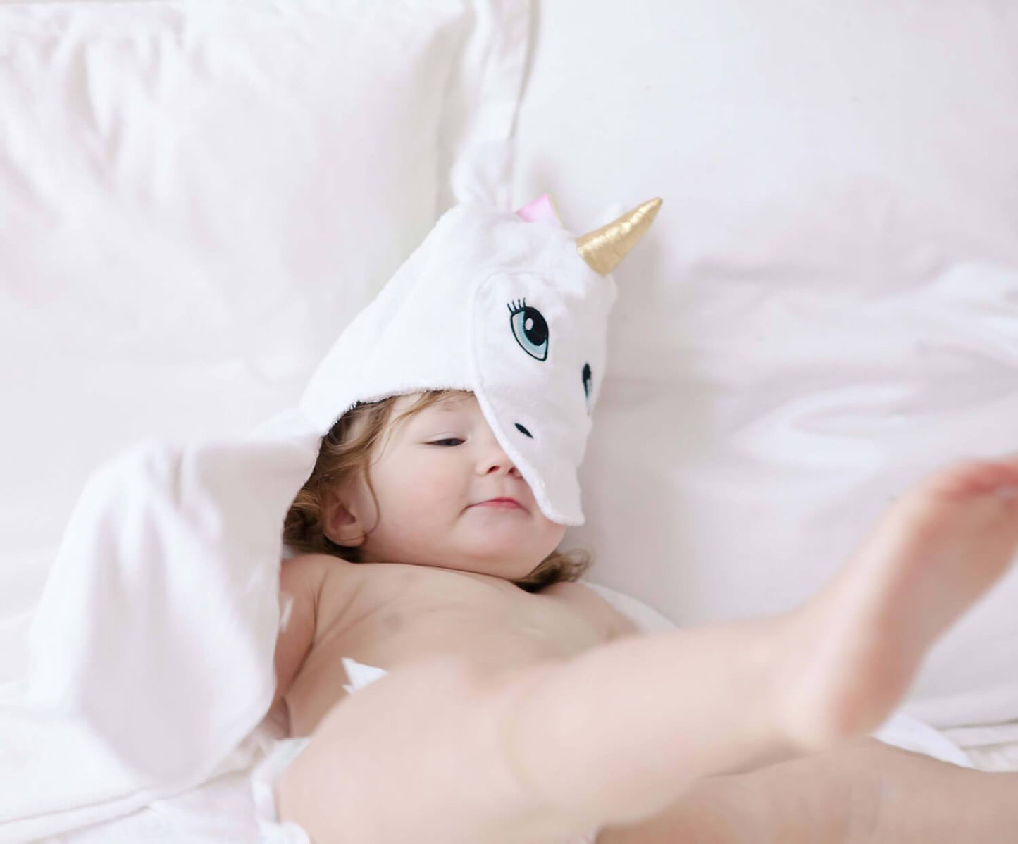 White Unicorn Hooded Towel